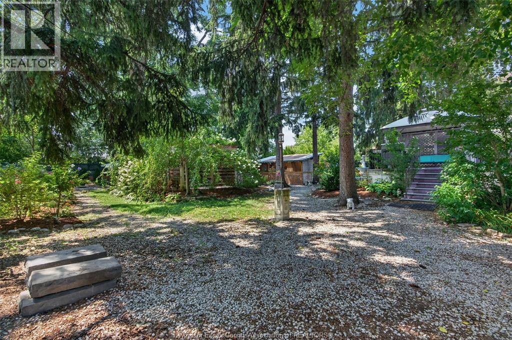 935 Bartlet, Windsor, Ontario  N9G 1V3 - Photo 34 - 26018841