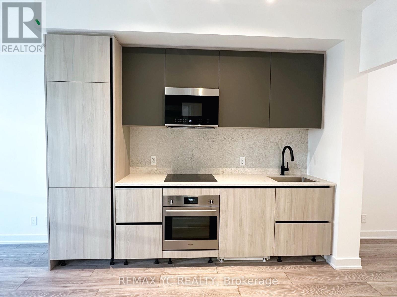 2603 - 108 Peter Street, Toronto, Ontario  M5V 0W2 - Photo 3 - C13642444