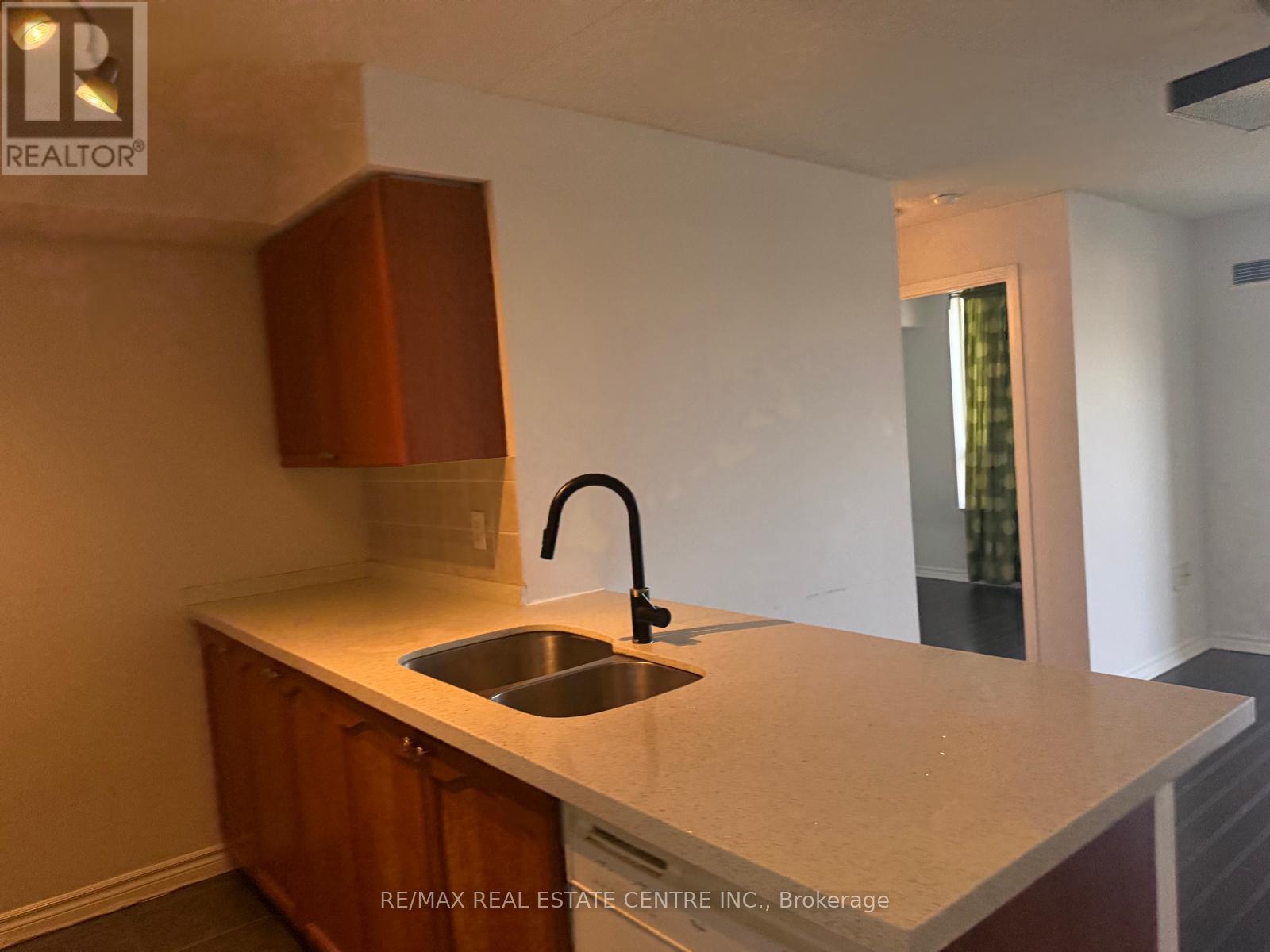601 - 55 Strathaven Drive, Mississauga, Ontario  L5R 4G9 - Photo 28 - W13225946