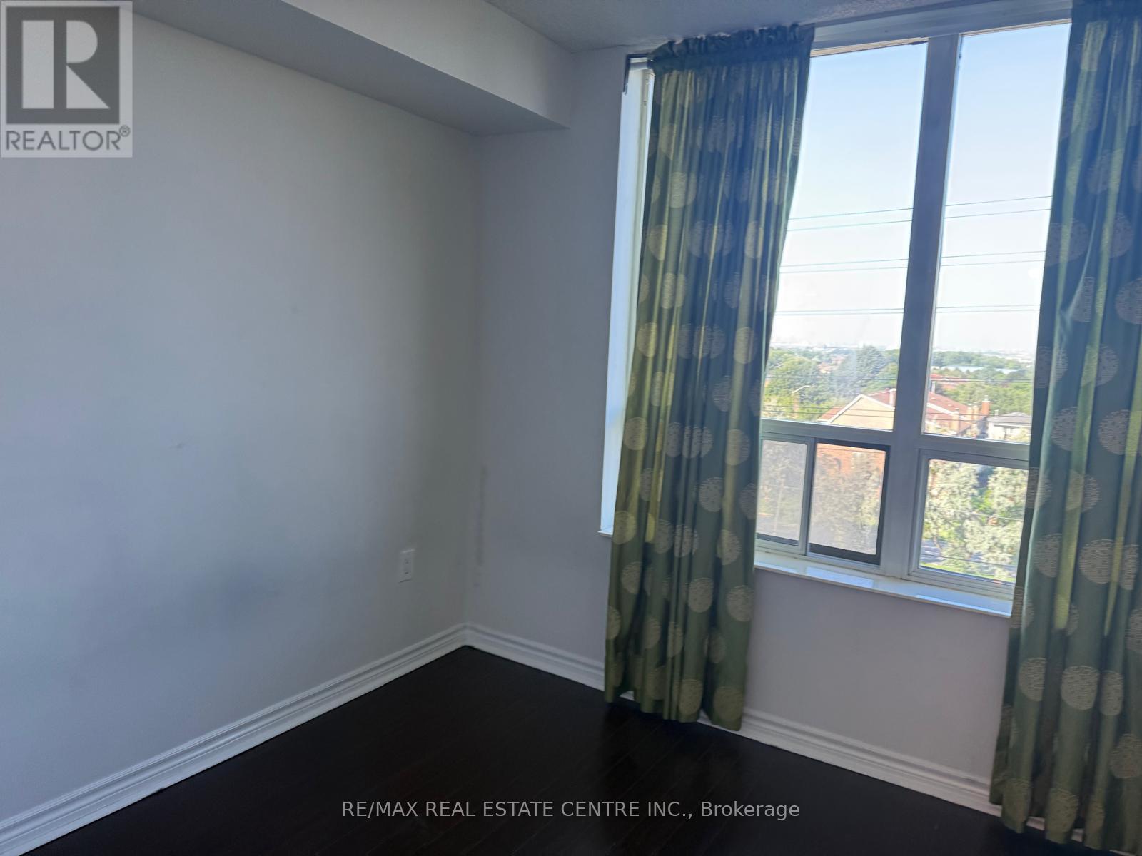 601 - 55 Strathaven Drive, Mississauga, Ontario  L5R 4G9 - Photo 7 - W13225946