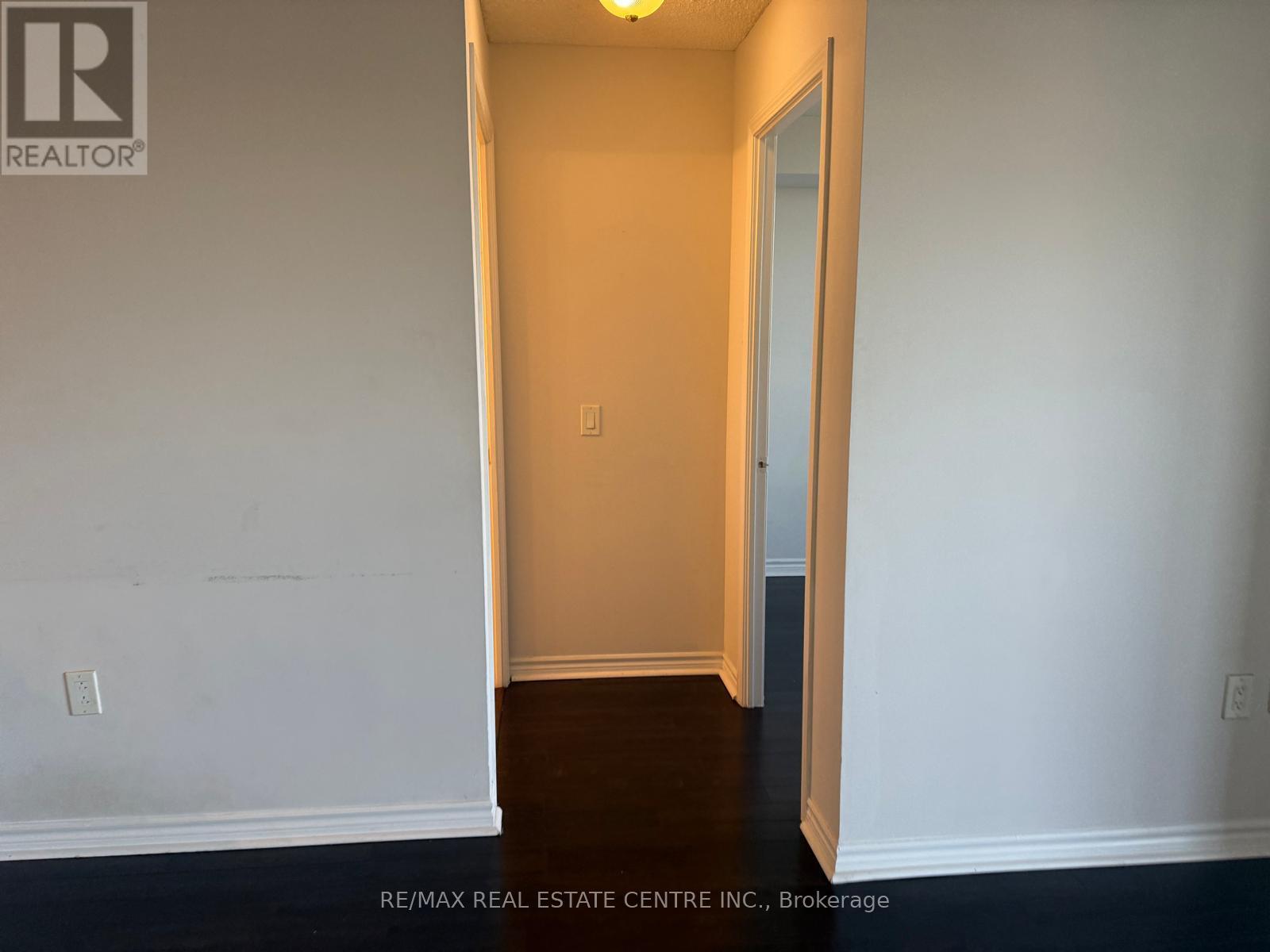 601 - 55 Strathaven Drive, Mississauga, Ontario  L5R 4G9 - Photo 11 - W13225946