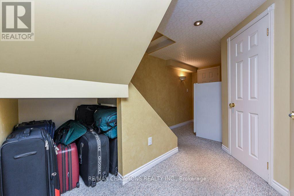 163 Simmons Boulevard, Brampton, Ontario  L6V 3Y2 - Photo 37 - W13640834