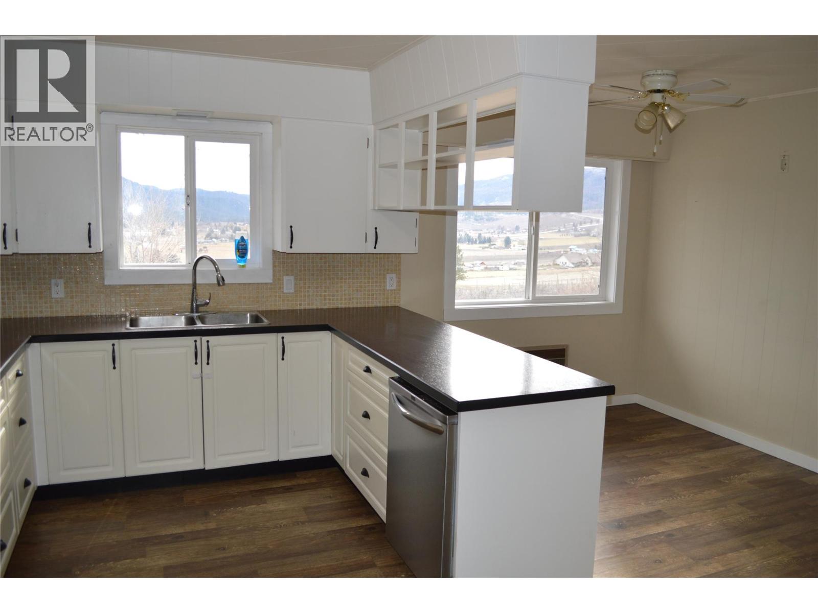 6805 Reservoir Road, Grand Forks, British Columbia  V0H 1H5 - Photo 14 - 10396943