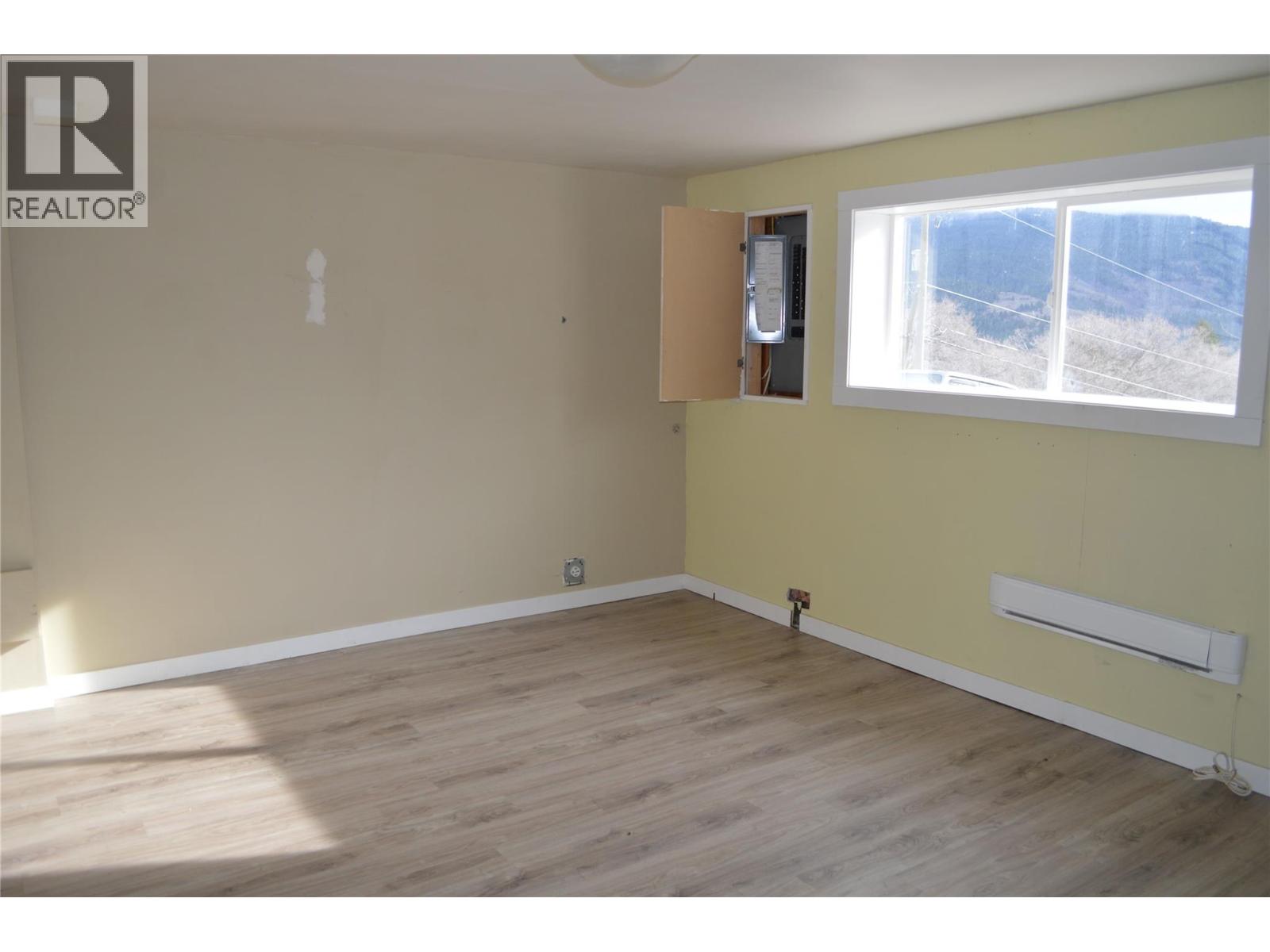 6805 Reservoir Road, Grand Forks, British Columbia  V0H 1H5 - Photo 26 - 10396943