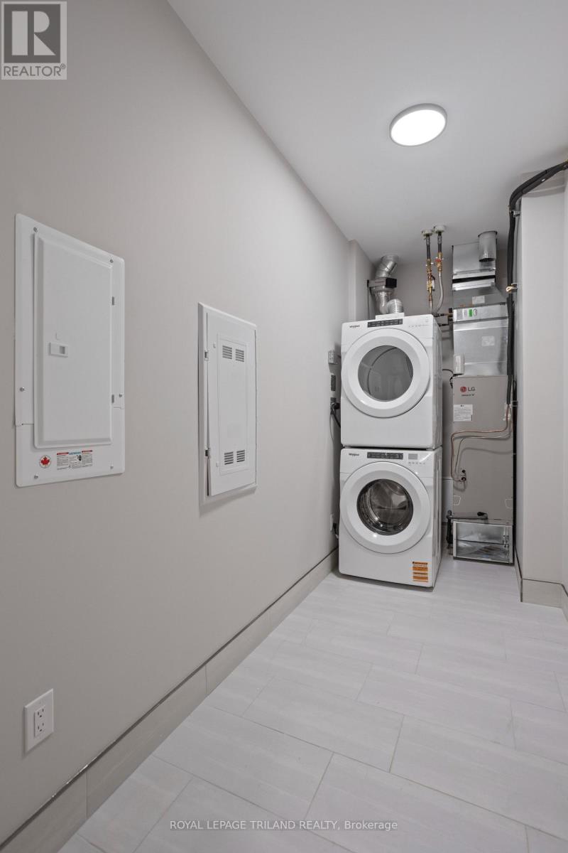 101 - 33318 Richmond Street, Lucan Biddulph, Ontario  N0M 2J0 - Photo 11 - X13642486