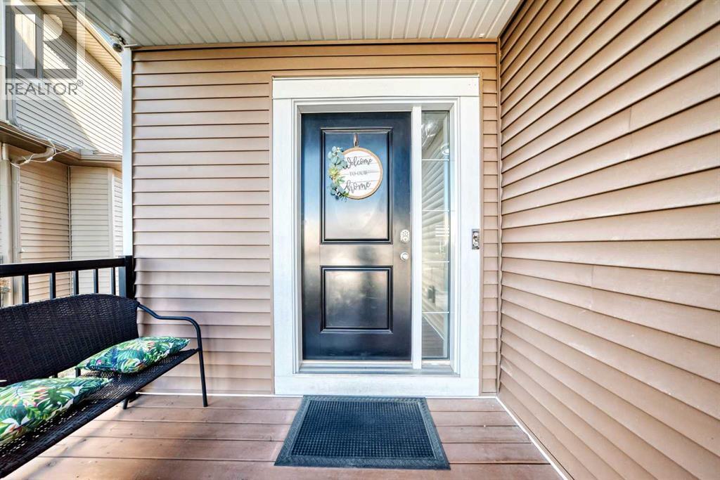 6 Canals Court SW, Airdrie, Alberta  T4B 0S6 - Photo 3 - A2308920