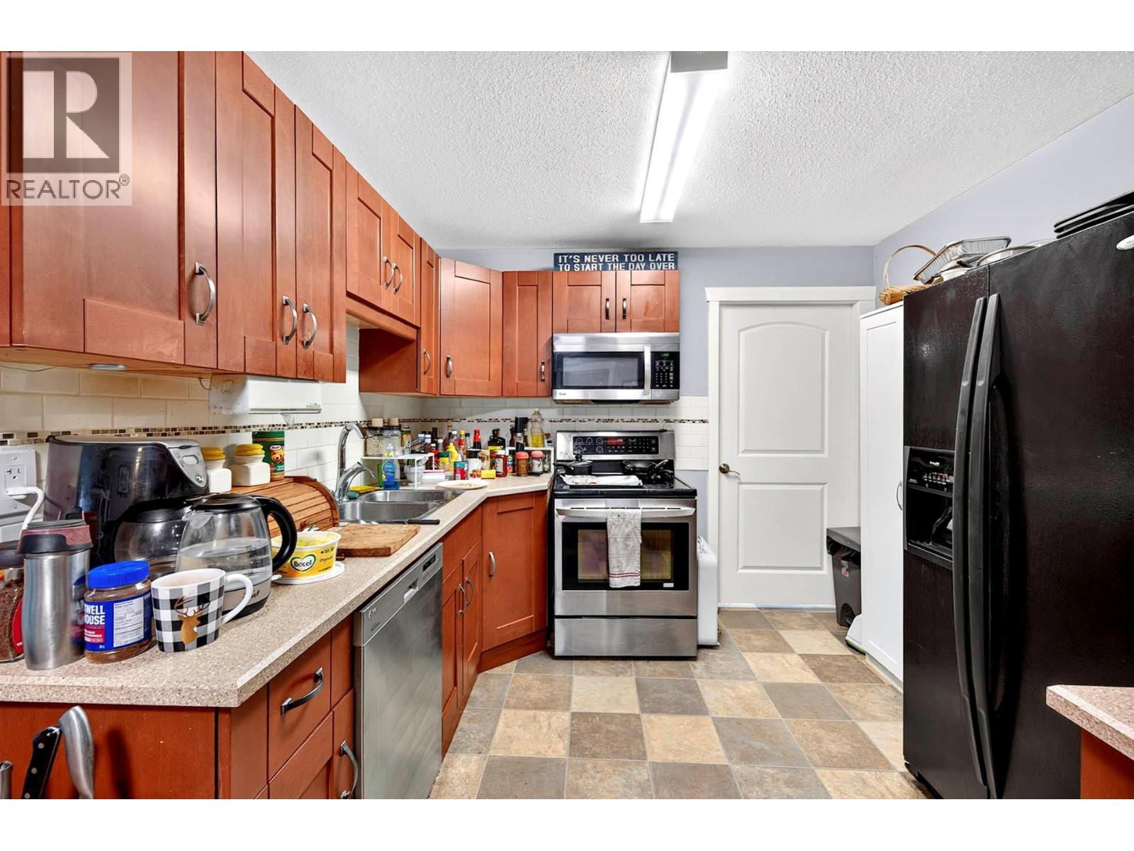 3833 Marmot Road, Kamloops, British Columbia  V1S 1Y8 - Photo 72 - 10396415