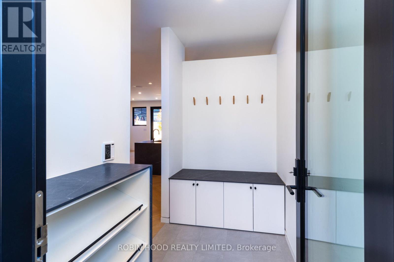 R/laneway - 60 Jones Avenue, Toronto, Ontario M4M 2Z8 - Photo 14 - E13642482
