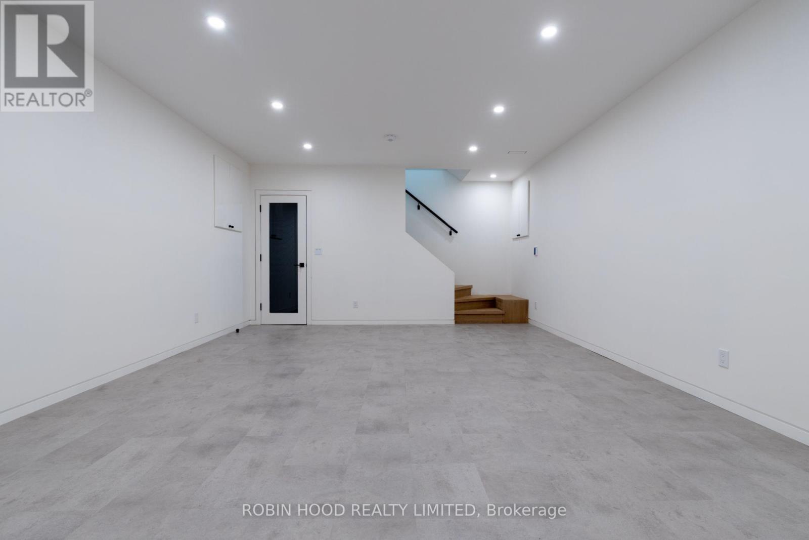 R/laneway - 60 Jones Avenue, Toronto, Ontario M4M 2Z8 - Photo 17 - E13642482