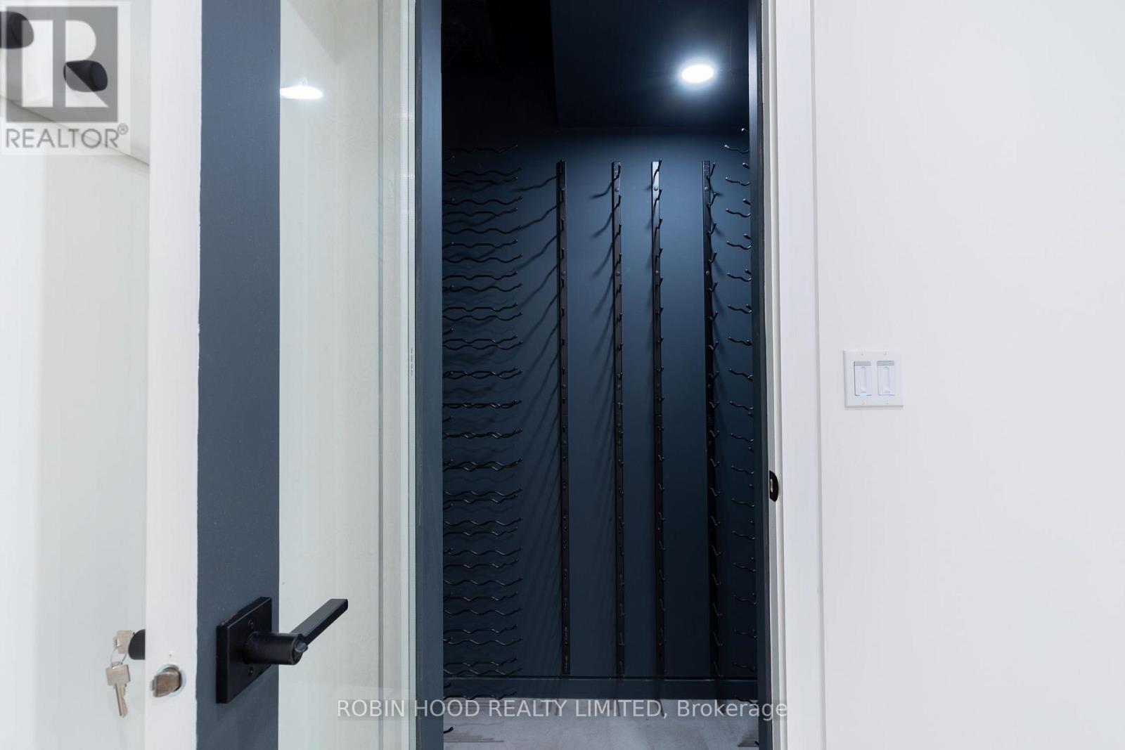 R/laneway - 60 Jones Avenue, Toronto, Ontario M4M 2Z8 - Photo 18 - E13642482
