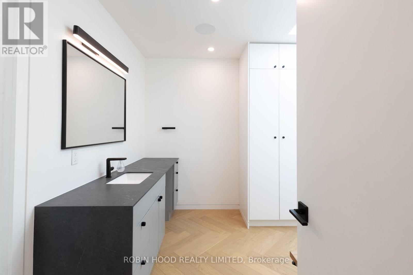 R/laneway - 60 Jones Avenue, Toronto, Ontario M4M 2Z8 - Photo 30 - E13642482