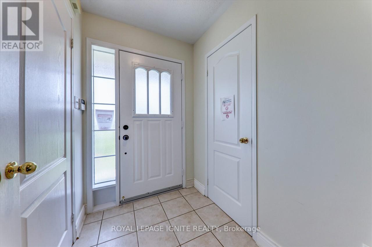 57 Armitage Crescent, Ajax, Ontario L1T 4L1 - Photo 10 - E13642498