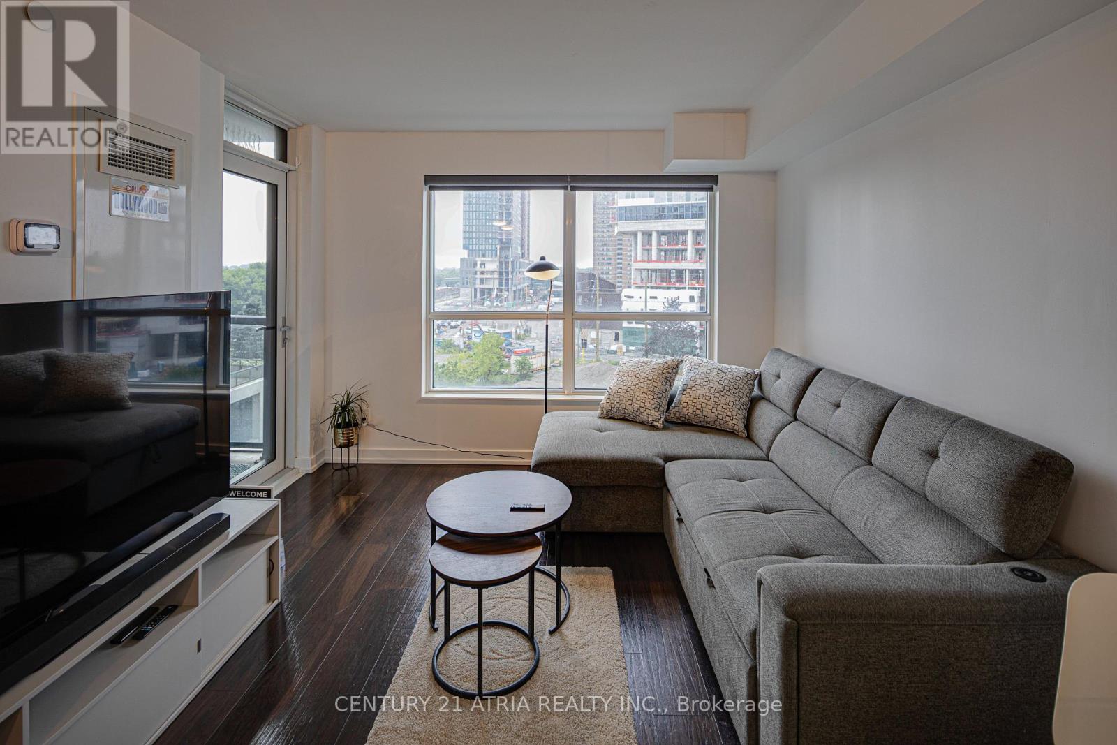 503 - 8 Trent Avenue, Toronto, Ontario  M4C 0A6 - Photo 3 - E13642504