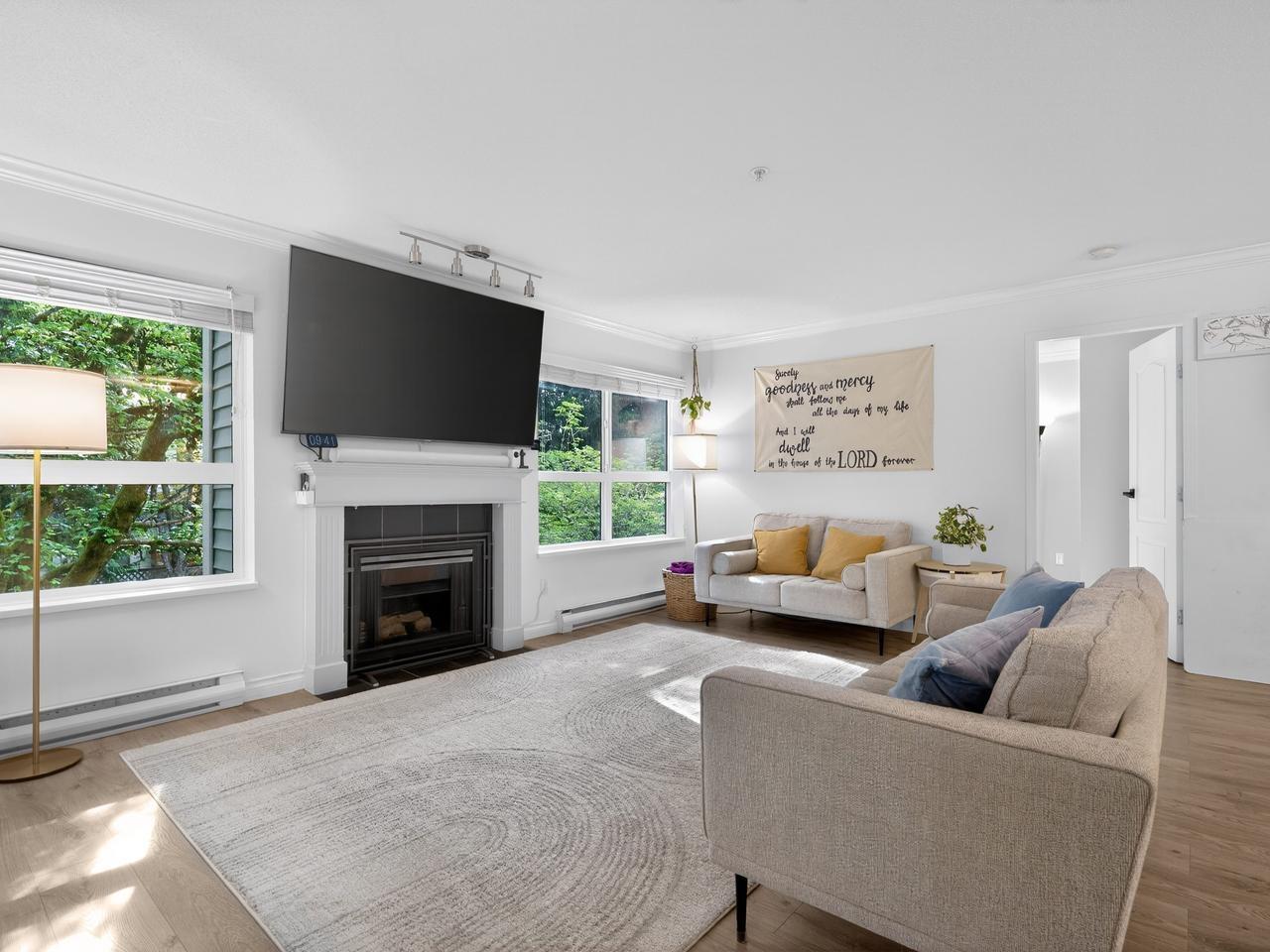 207 9668 148 Street, Surrey, British Columbia  V3R 0W2 - Photo 4 - R3153148