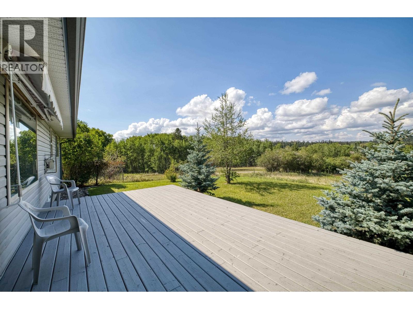 4904 Telqua Drive, 108 Mile Ranch, British Columbia  V0K 2Z0 - Photo 33 - R3153167