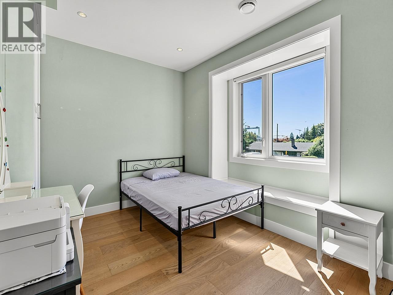1324 W 15th Street, North Vancouver, British Columbia  V7P 1N2 - Photo 16 - R3152796