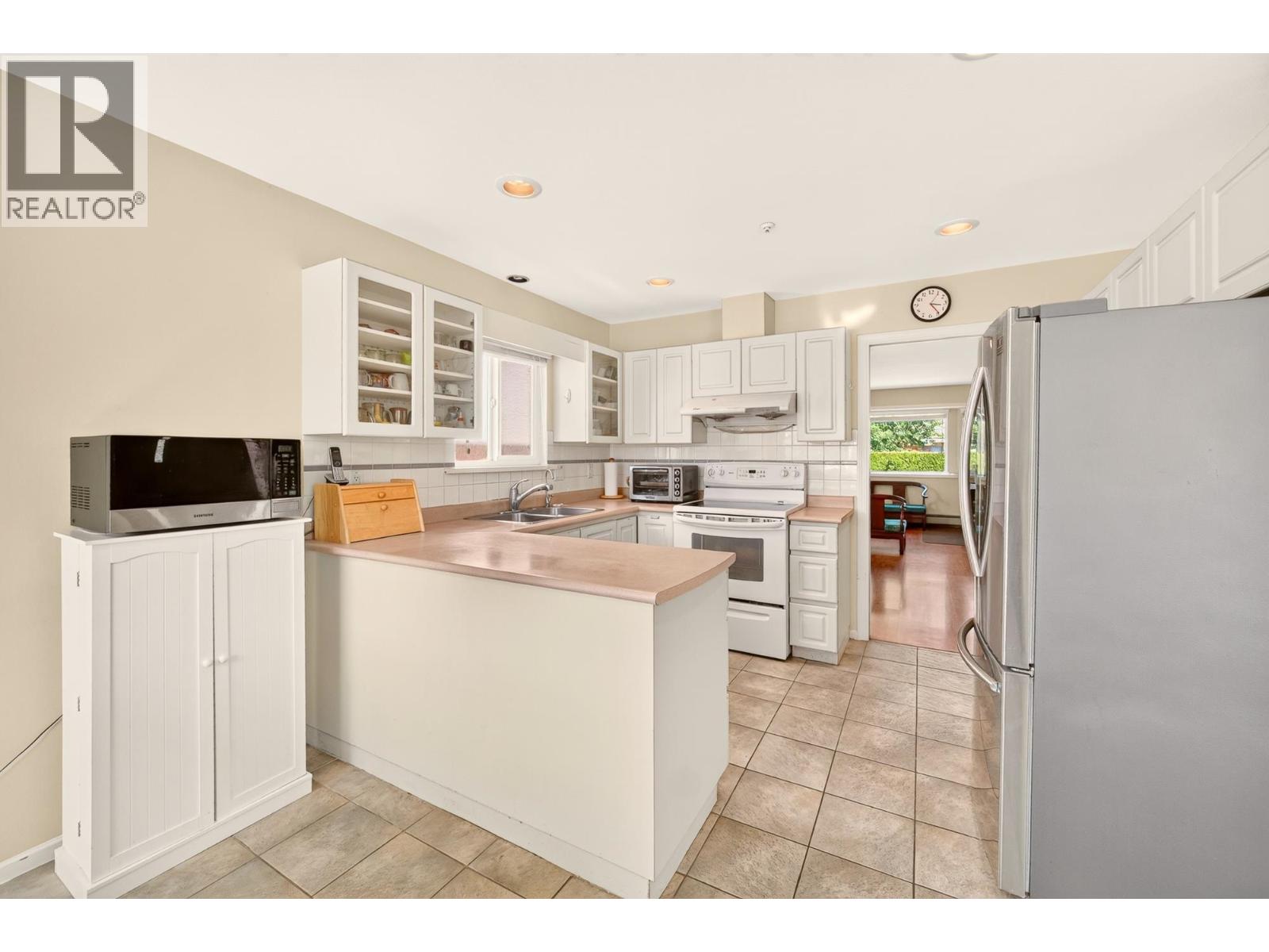 6673 Gladstone Street, Vancouver, British Columbia  V5P 4E8 - Photo 11 - R3152587