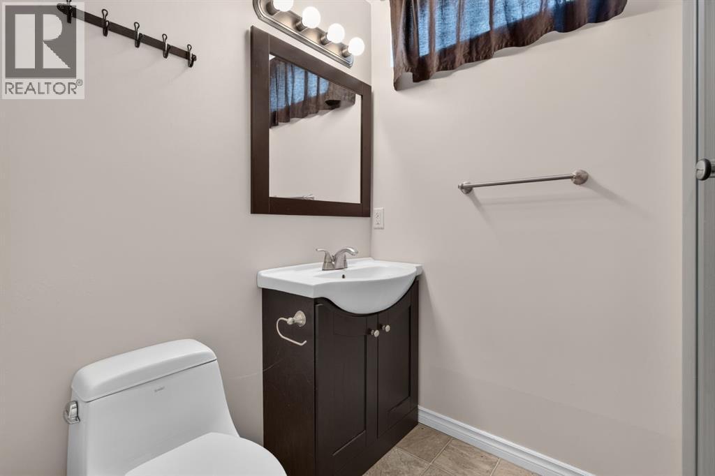 35 Penworth Place SE, Calgary, Alberta  T2A 4G4 - Photo 22 - A2322832