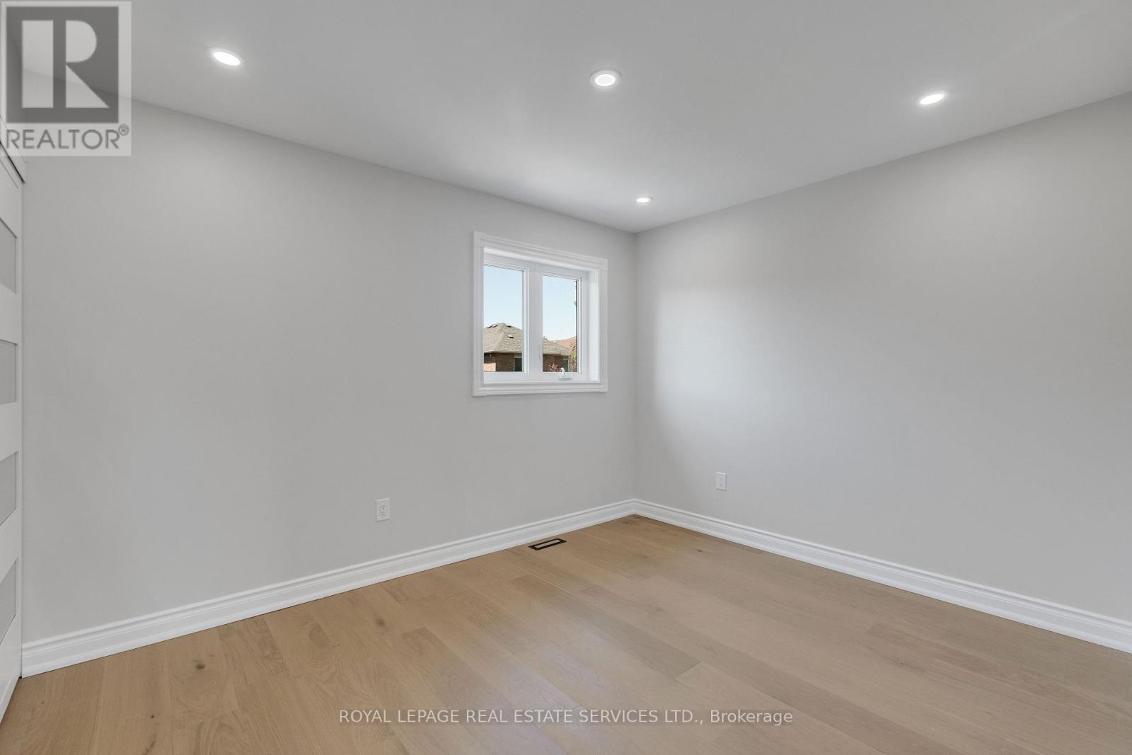 3955 Foxwood Avenue, Mississauga, Ontario  L5N 7V4 - Photo 24 - W13642512