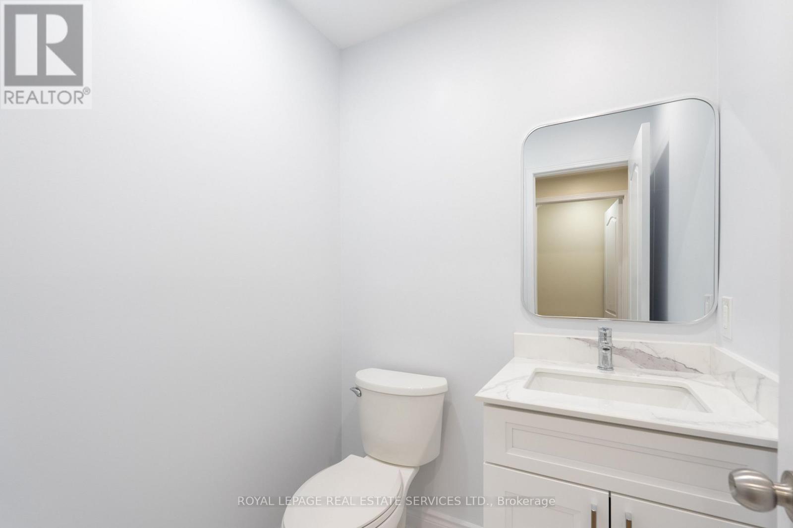 3955 Foxwood Avenue, Mississauga, Ontario  L5N 7V4 - Photo 38 - W13642512