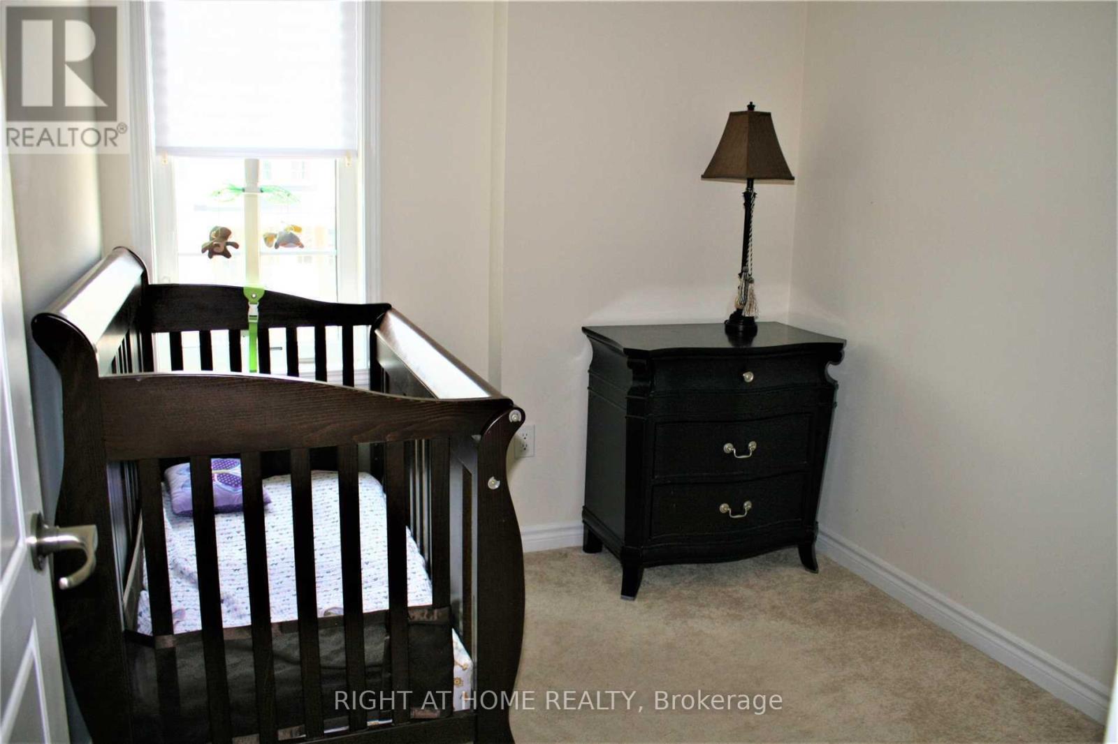 282 Jemima Drive E, Oakville, Ontario  L6M 0V6 - Photo 11 - W13642538