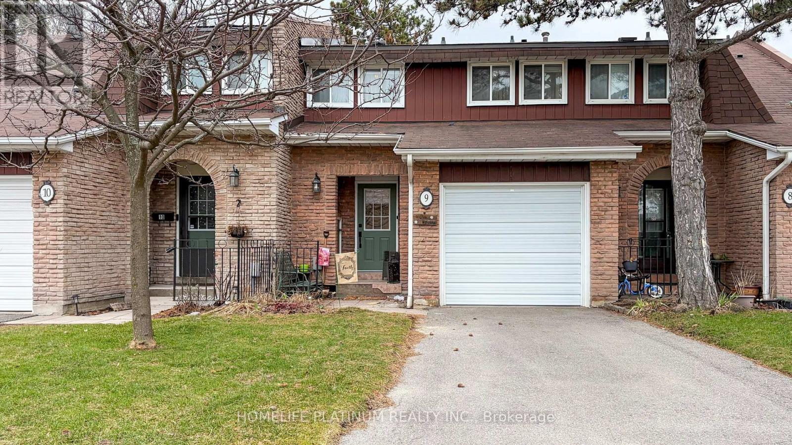 9 - 3350 Hornbeam Crescent, Mississauga, Ontario  L5L 3Z7 - Photo 3 - W13642542