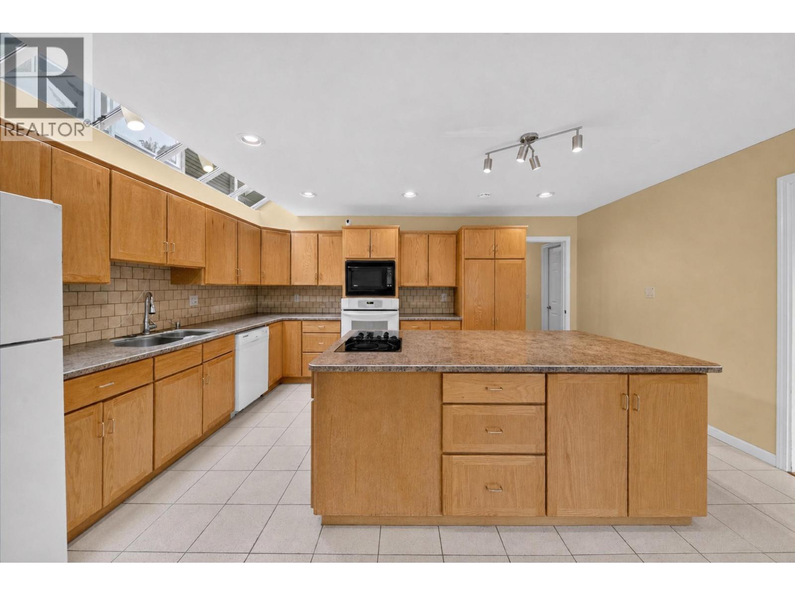 4055 W 31st Avenue, Vancouver, British Columbia V6S 1Y7 - Photo 13 - R3145998