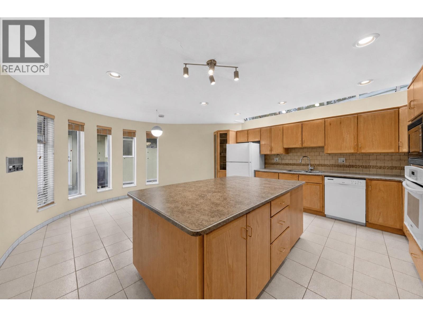 4055 W 31st Avenue, Vancouver, British Columbia V6S 1Y7 - Photo 12 - R3145998