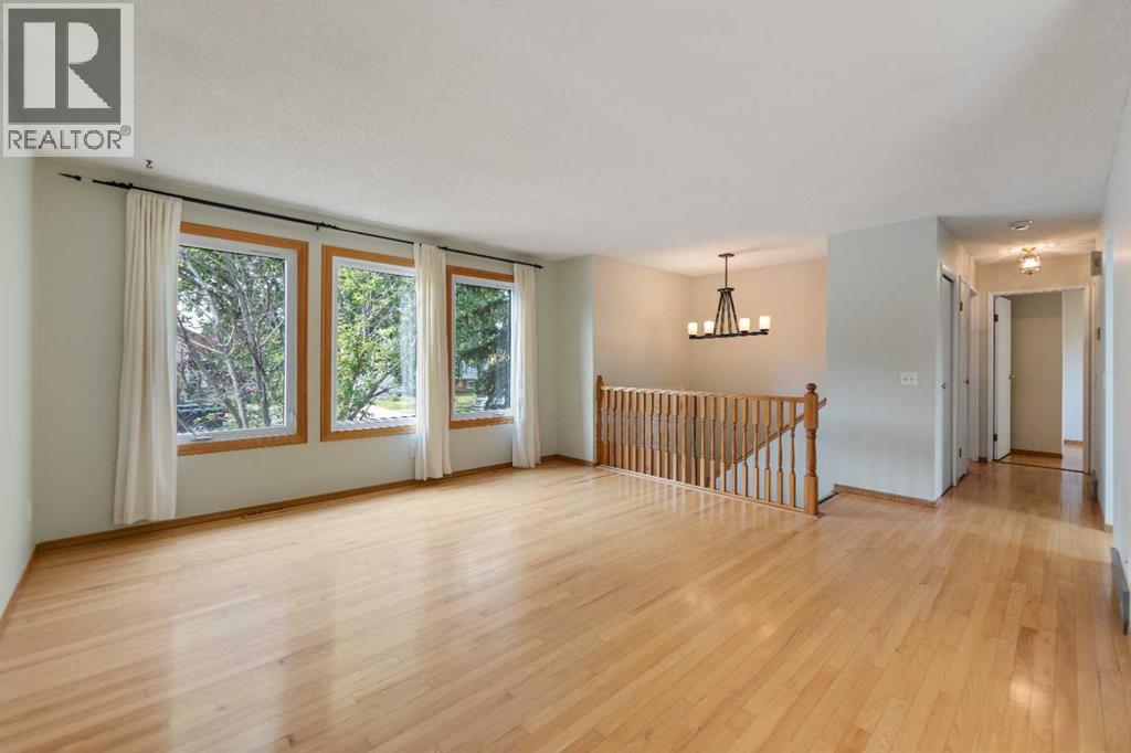 14695 Deer Ridge Drive SE, Calgary, Alberta  T2J 6A8 - Photo 7 - A2331854