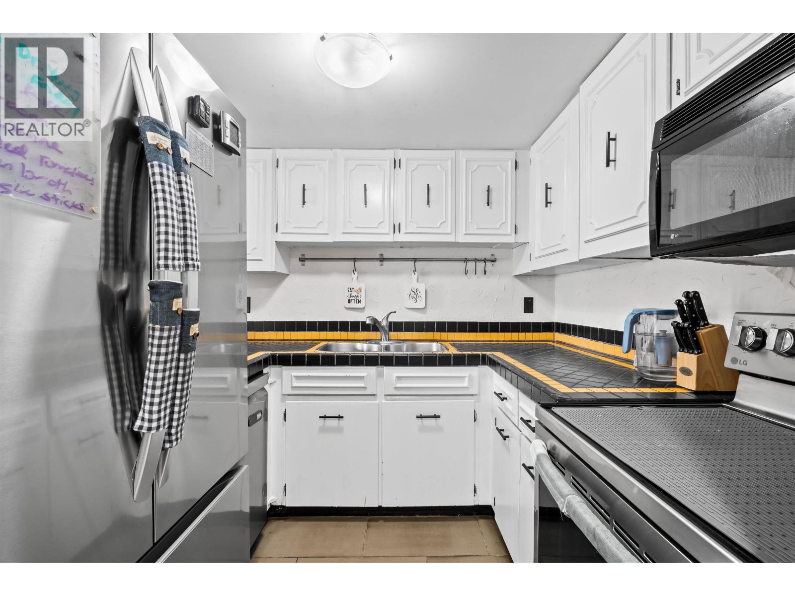 107 9700 Glenacres Drive, Richmond, British Columbia V7A 1Y7 - Photo 6 - R3150853