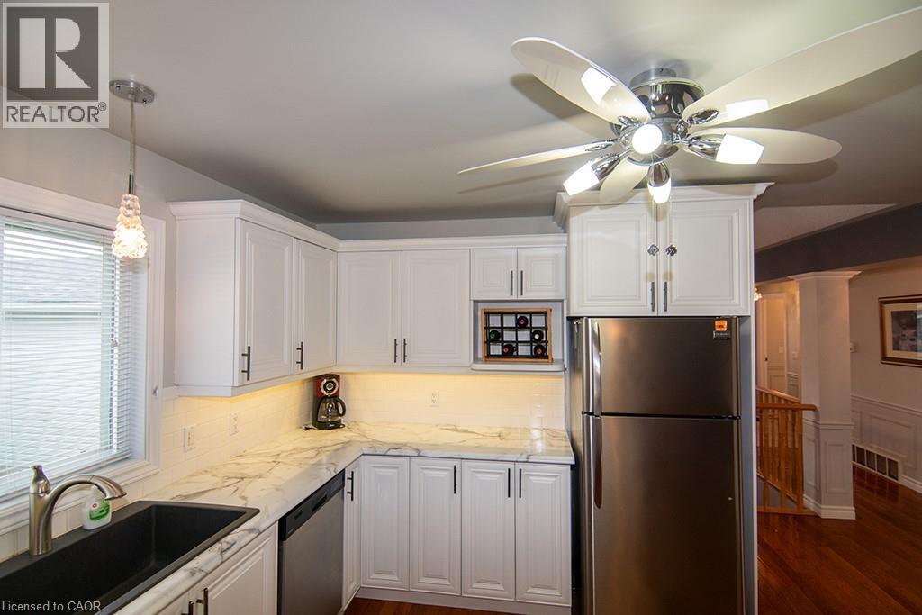 156 Gracehill Crescent, Freelton, Ontario  L8B 1A5 - Photo 20 - 40799056