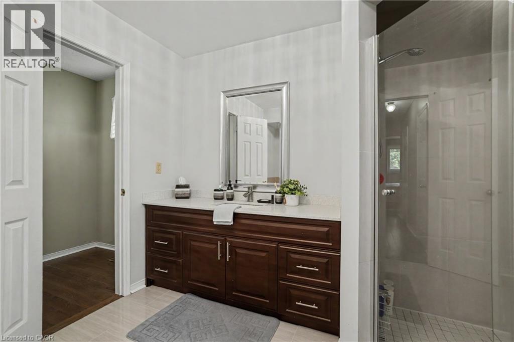 5172 Hidden Valley Court, Mississauga, Ontario  L5M 3P1 - Photo 22 - 40853630
