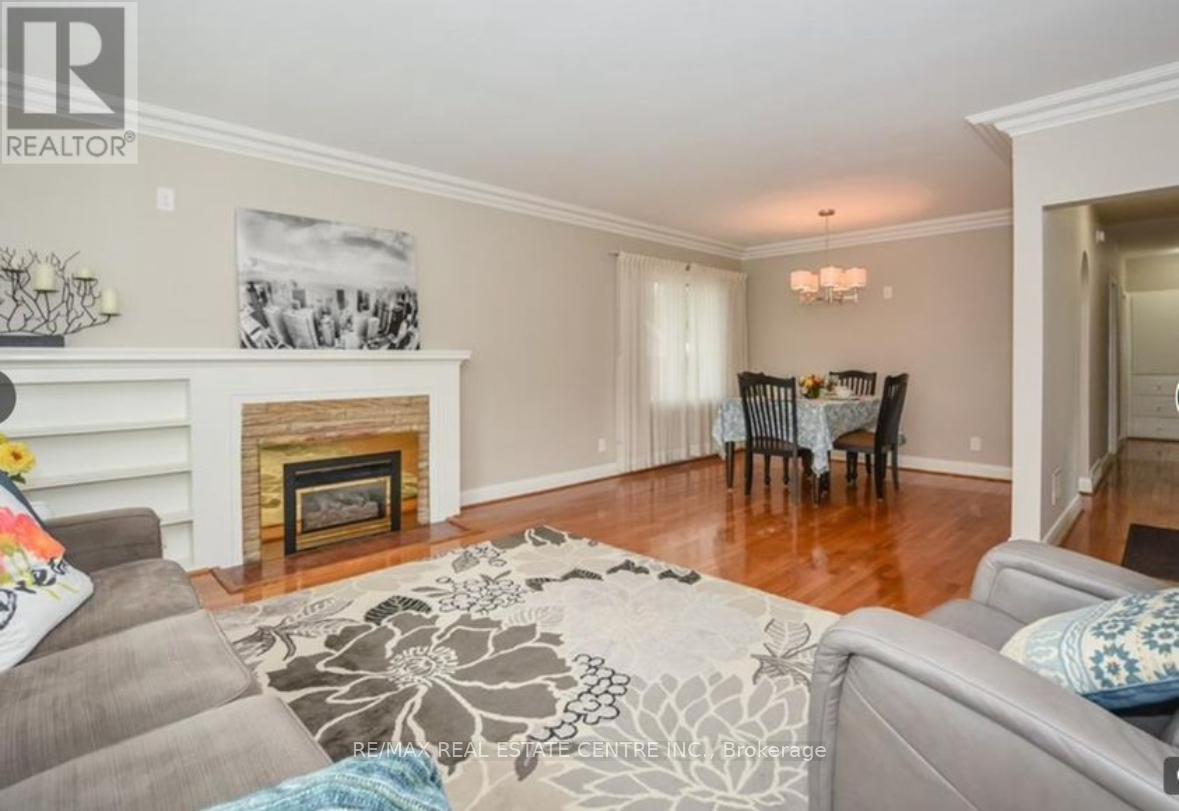 Main - 37 Mckenzie Avenue, Kitchener, Ontario  N2H 2A7 - Photo 10 - X13642492