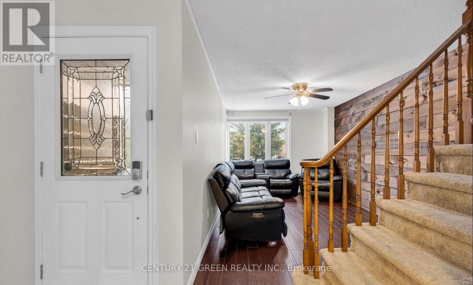 Main & Upper - 14 Clydebank Place, Hamilton, Ontario  L8E 4K2 - Photo 2 - X13642524