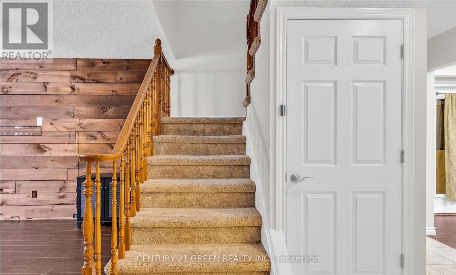 Main & Upper - 14 Clydebank Place, Hamilton, Ontario  L8E 4K2 - Photo 8 - X13642524