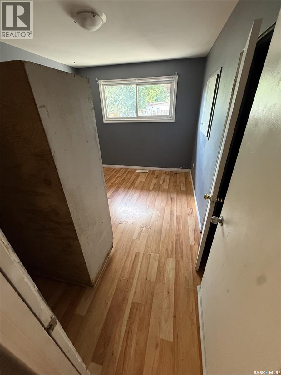 1819 C Avenue N, Saskatoon, Saskatchewan  S7L 1N9 - Photo 15 - SK044666