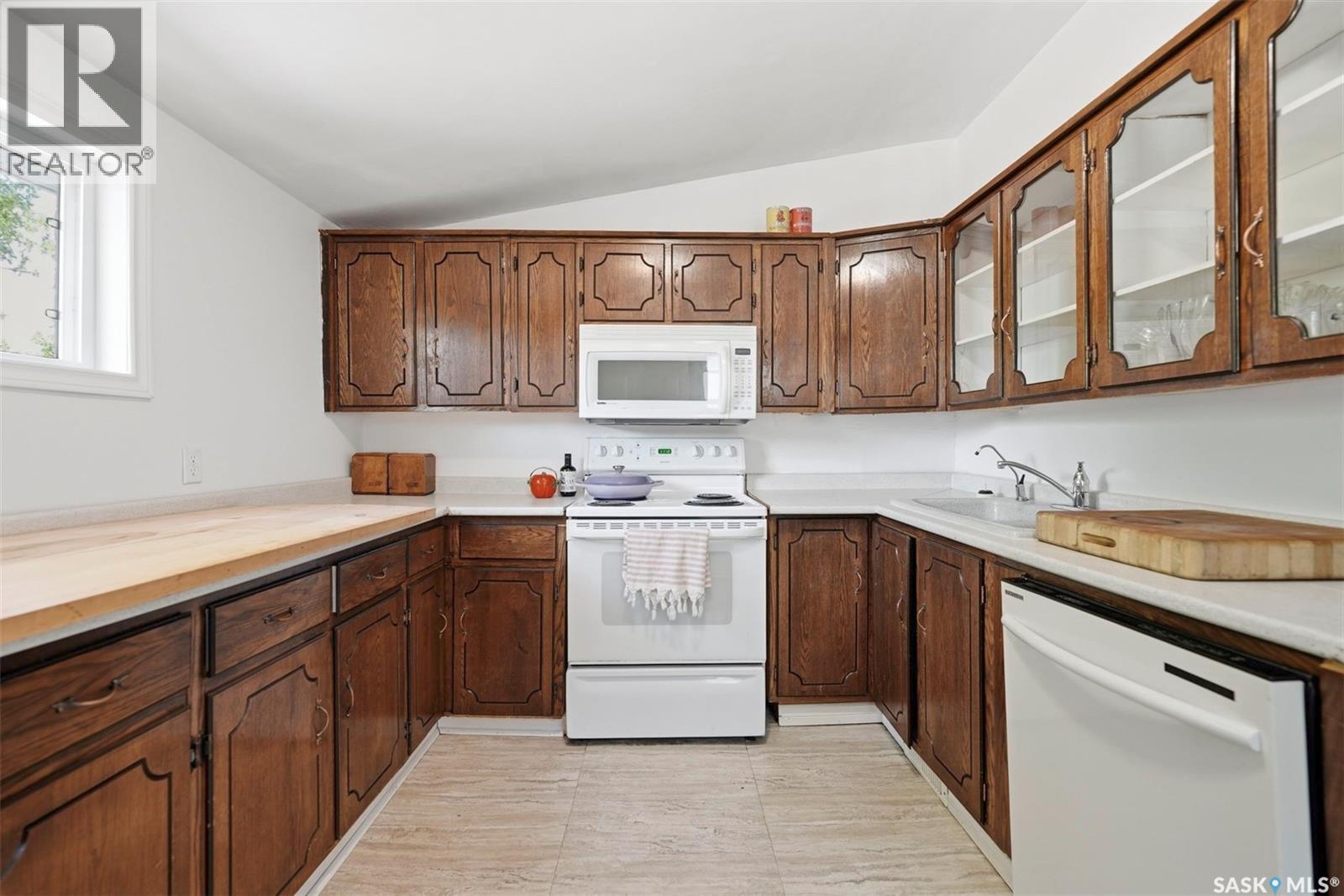 611 J Avenue S, Saskatoon, Saskatchewan  S7M 2A9 - Photo 12 - SK044600