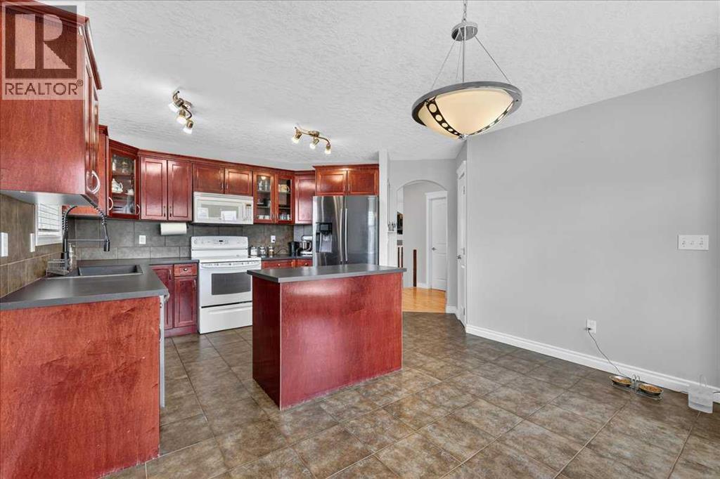 772 Carriage Lane Drive, Carstairs, Alberta  T0M 0N0 - Photo 25 - A2328893