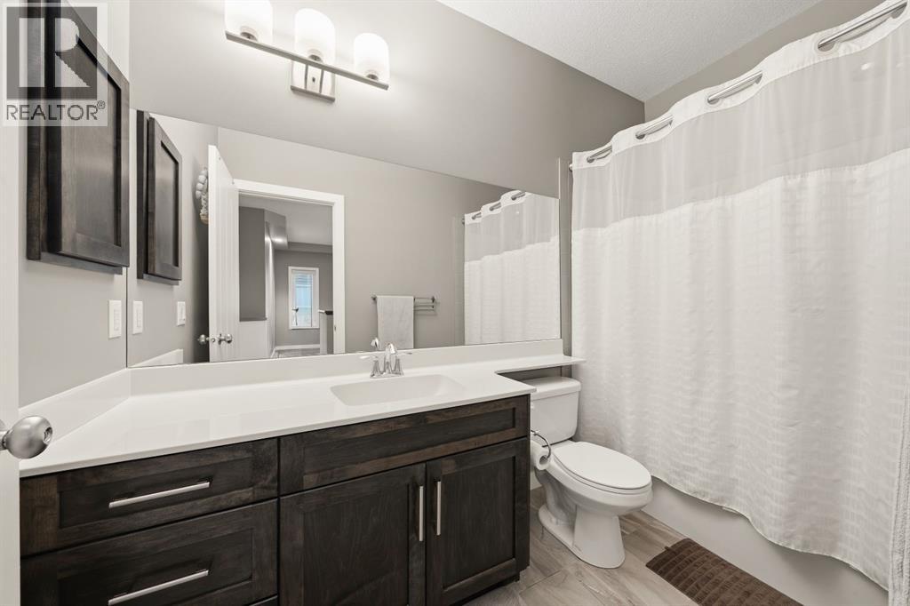 2632 Ravenslea Gardens SE, Airdrie, Alberta  T4A 0T2 - Photo 21 - A2335075