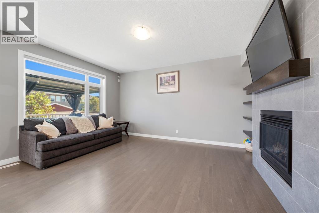 2632 Ravenslea Gardens SE, Airdrie, Alberta  T4A 0T2 - Photo 8 - A2335075