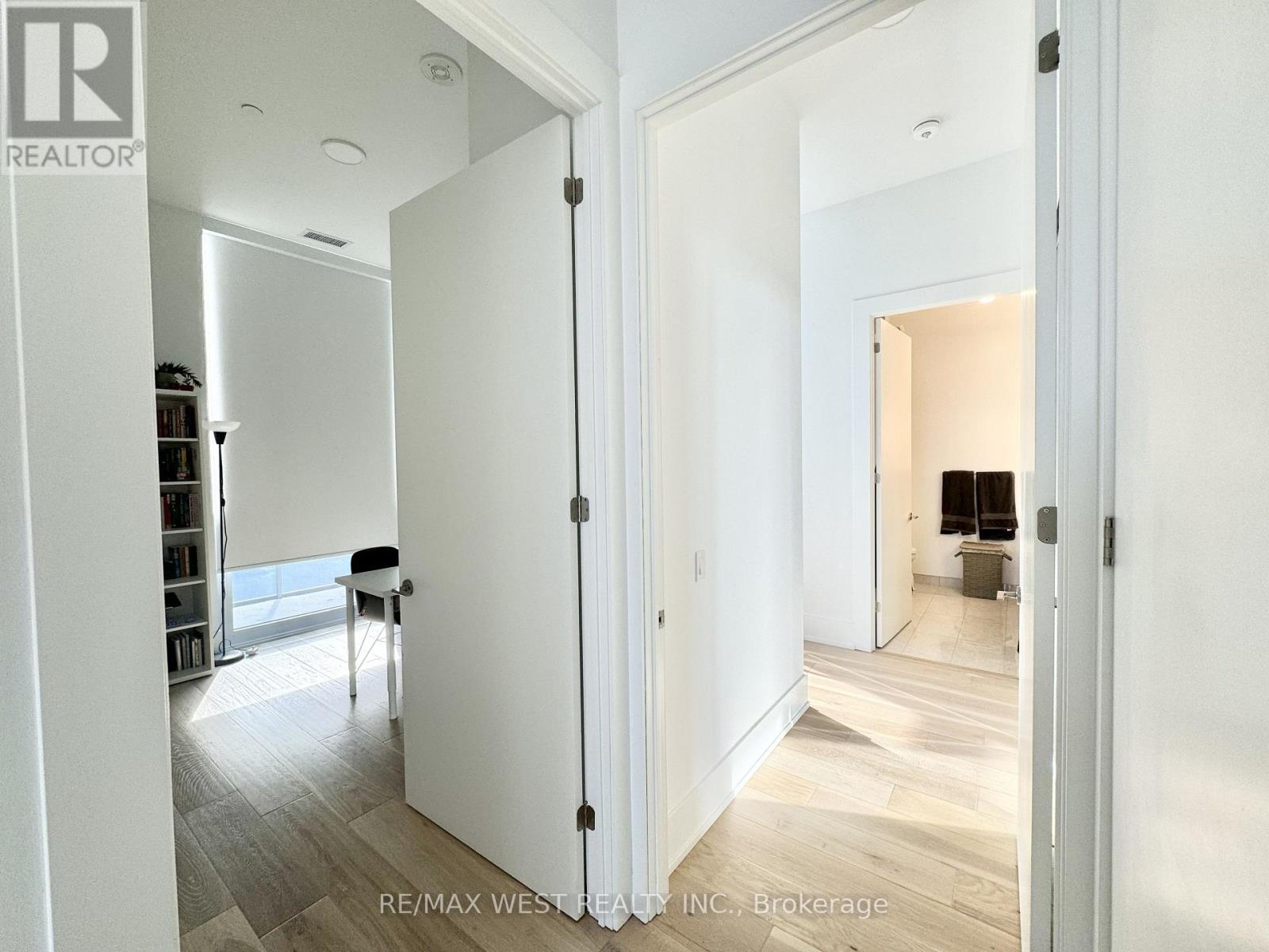 4603 - 39 Roehampton Avenue, Toronto, Ontario  M4P 1P9 - Photo 19 - C13632136