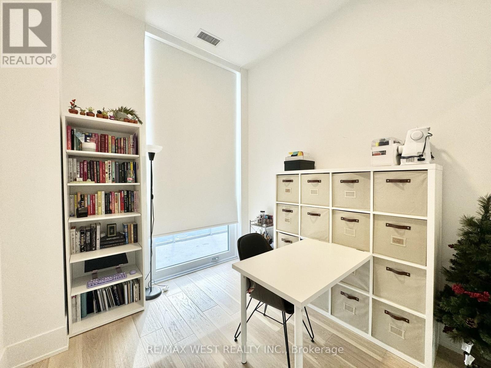 4603 - 39 Roehampton Avenue, Toronto, Ontario  M4P 1P9 - Photo 17 - C13632136