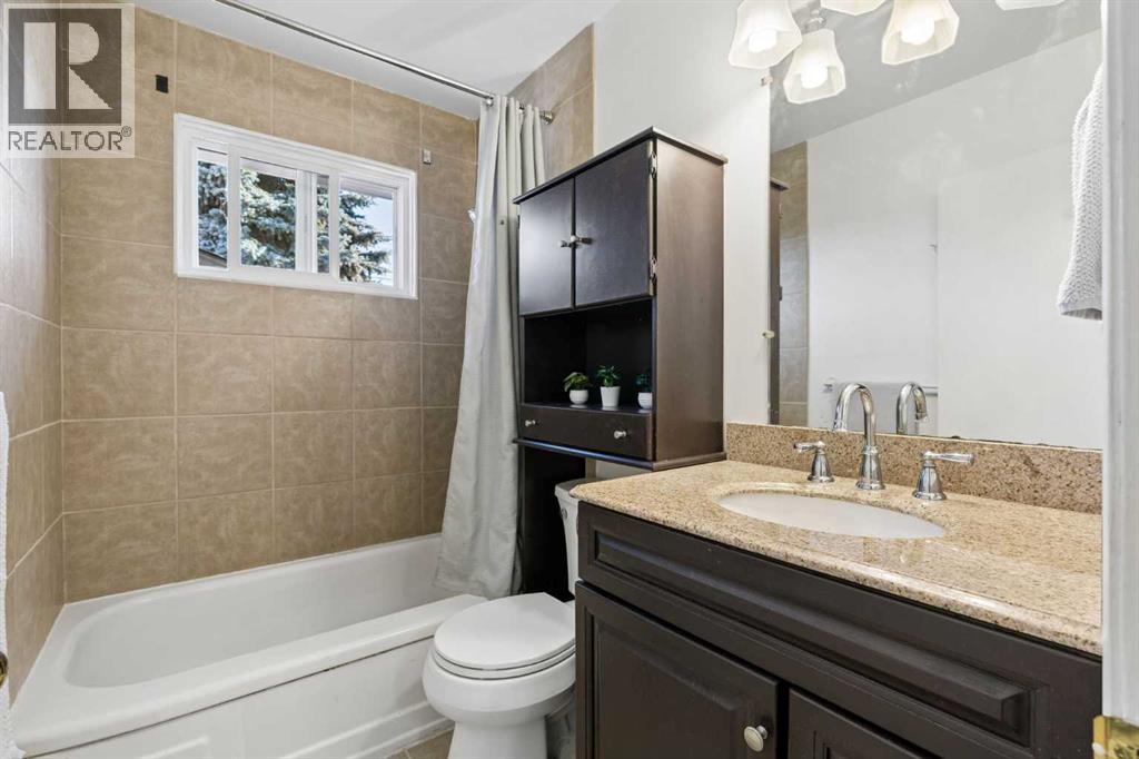 5635 Travis Crescent NE, Calgary, Alberta  T2K 3W1 - Photo 16 - A2335001