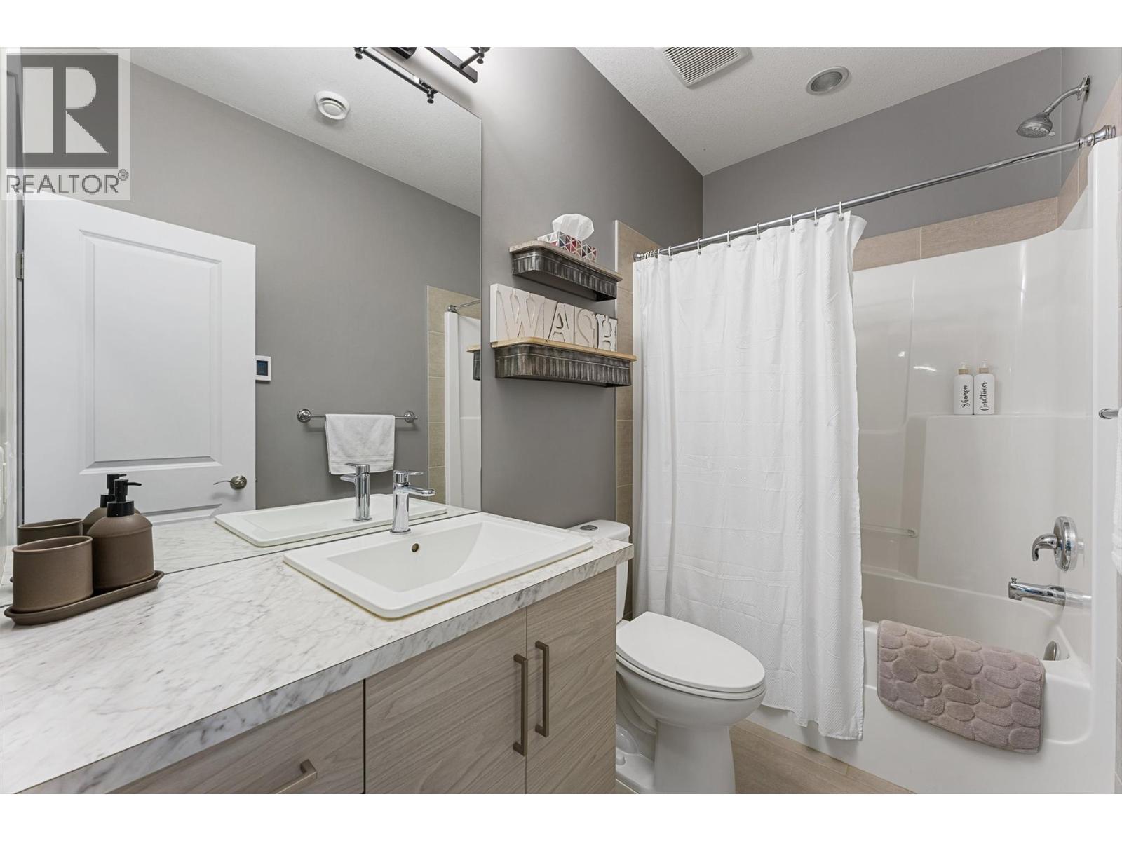 8819 Heritage Drive, Lake Country, British Columbia  V4V 2W2 - Photo 41 - 10396737