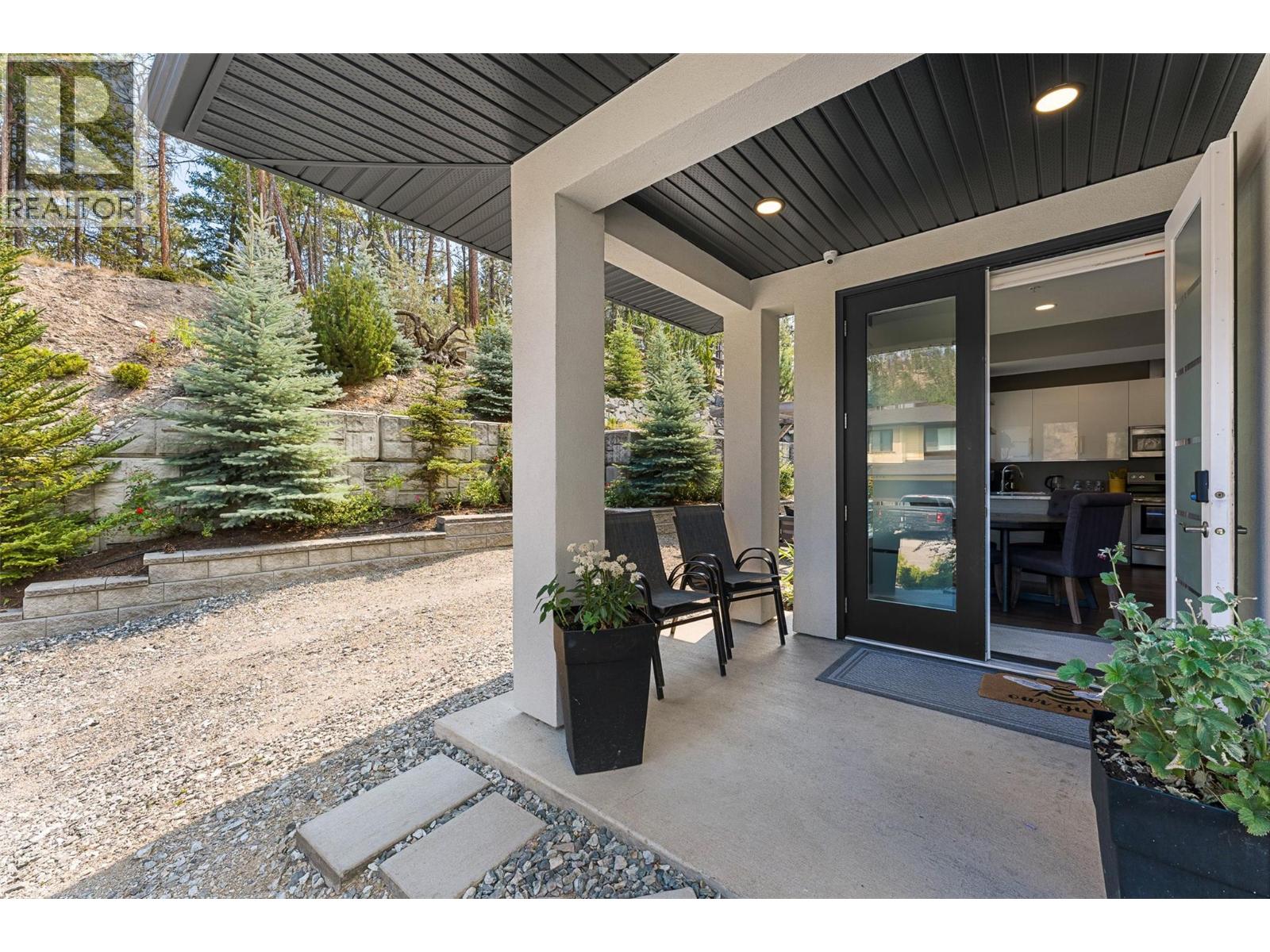 8819 Heritage Drive, Lake Country, British Columbia  V4V 2W2 - Photo 43 - 10396737