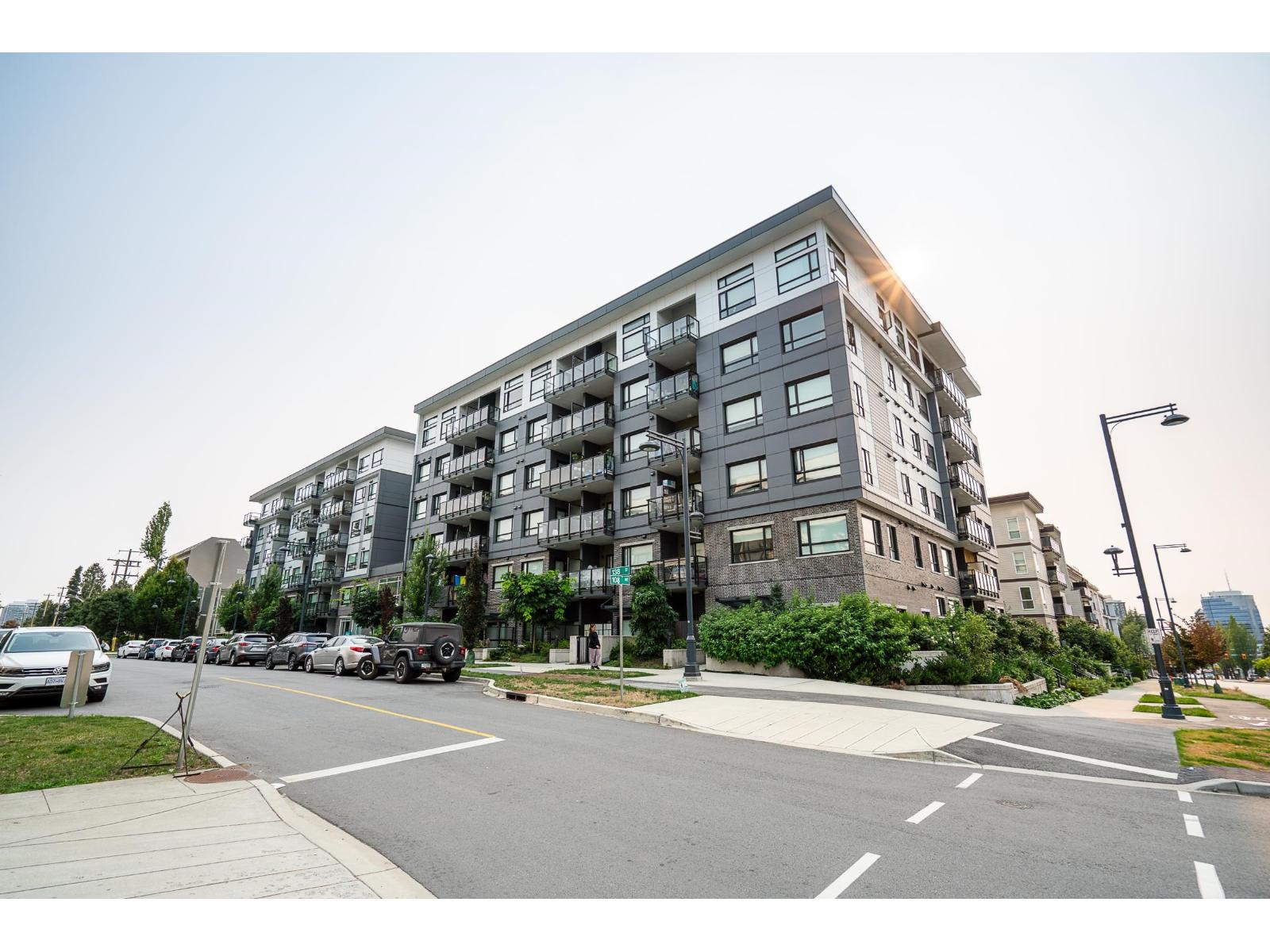 620 10777 138 Street, Surrey, British Columbia  V3T 0T5 - Photo 1 - R3153169