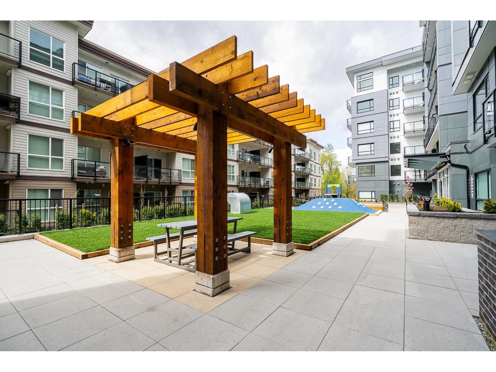 620 10777 138 Street, Surrey, British Columbia  V3T 0T5 - Photo 35 - R3153169