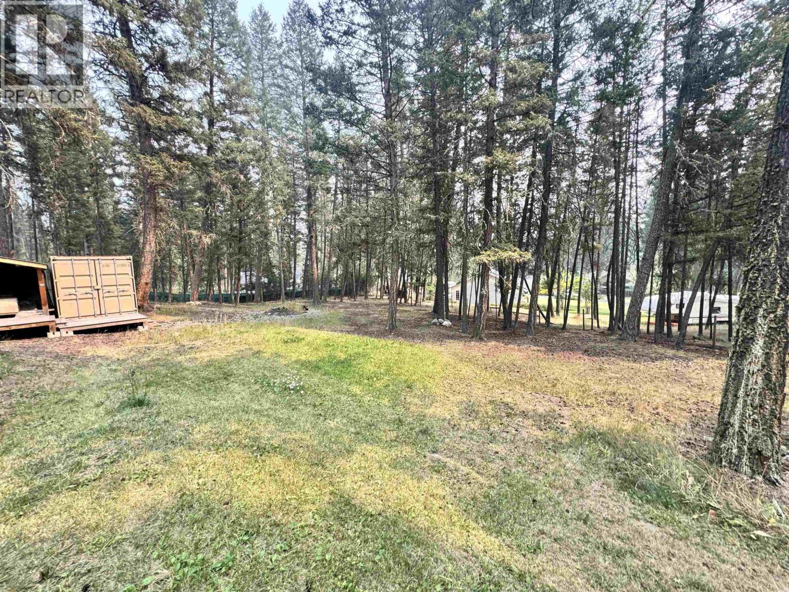 4907 Gloinnzun Drive, 108 Mile Ranch, British Columbia  V0K 2Z0 - Photo 14 - R3153110
