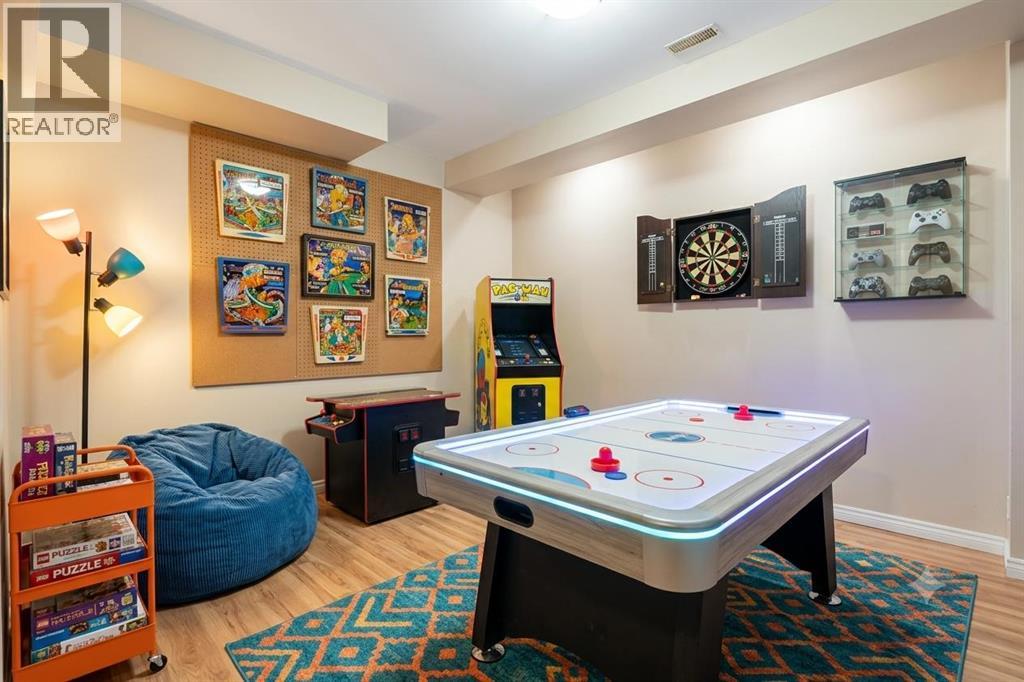 70 Walden Manor SE, Calgary, Alberta  T2X 0N1 - Photo 30 - A2332318