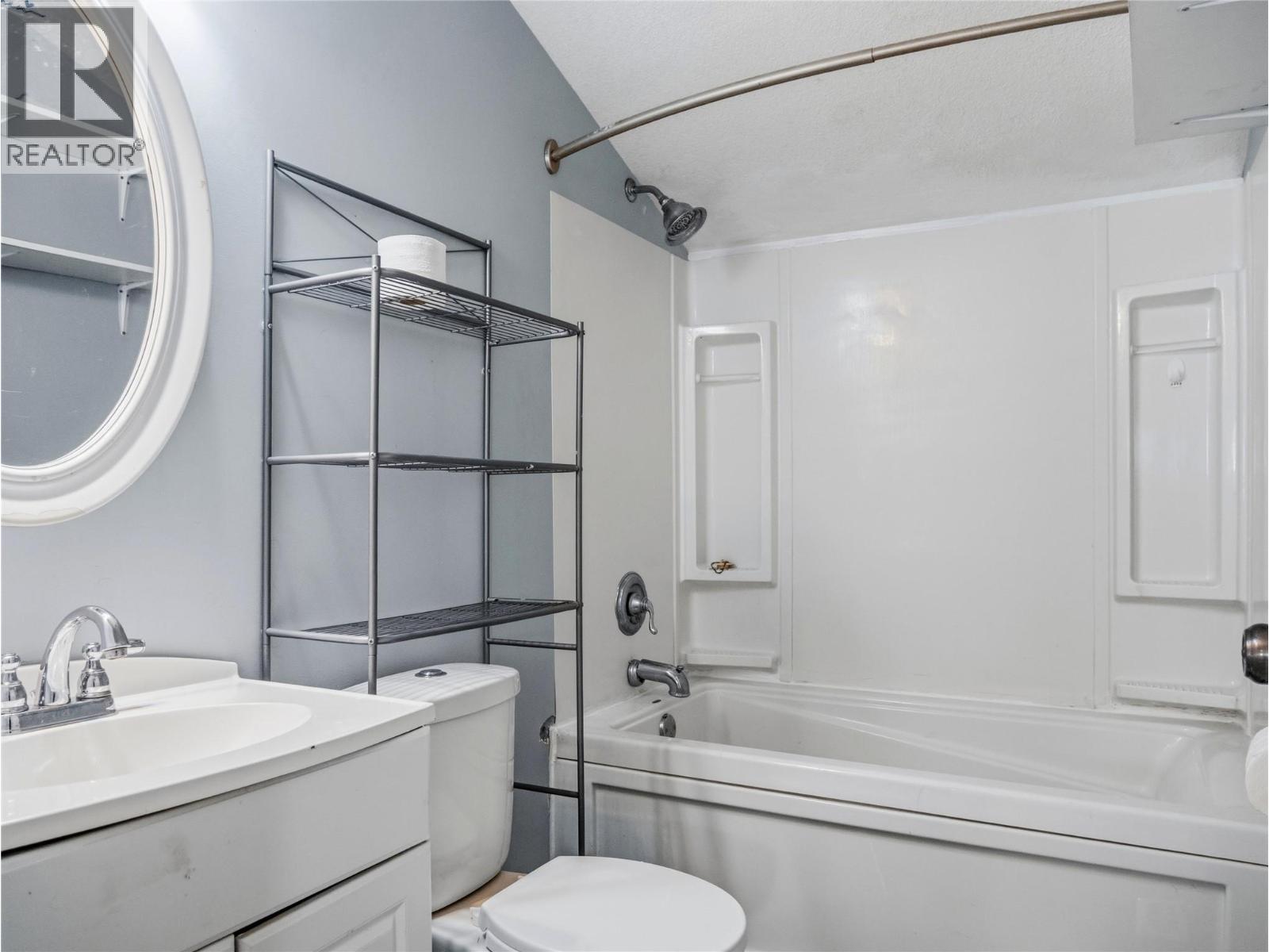 10744 17 Street, Dawson Creek, British Columbia  V1G 4C5 - Photo 15 - 10396817